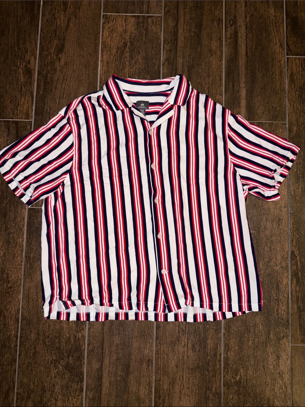 H&M Red, Navy & White Striped Short-Sleeve Button-Down Shirt